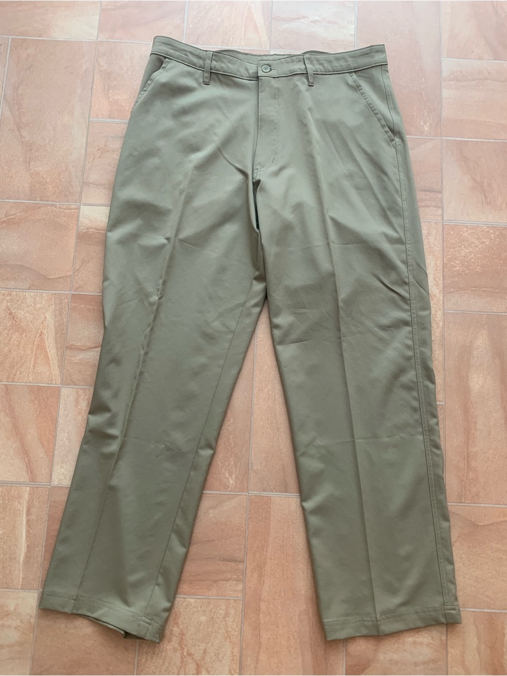 Champion C9 Men's Duo Dry Khaki Tan Straight Leg 36W x 30L Slacks Pants